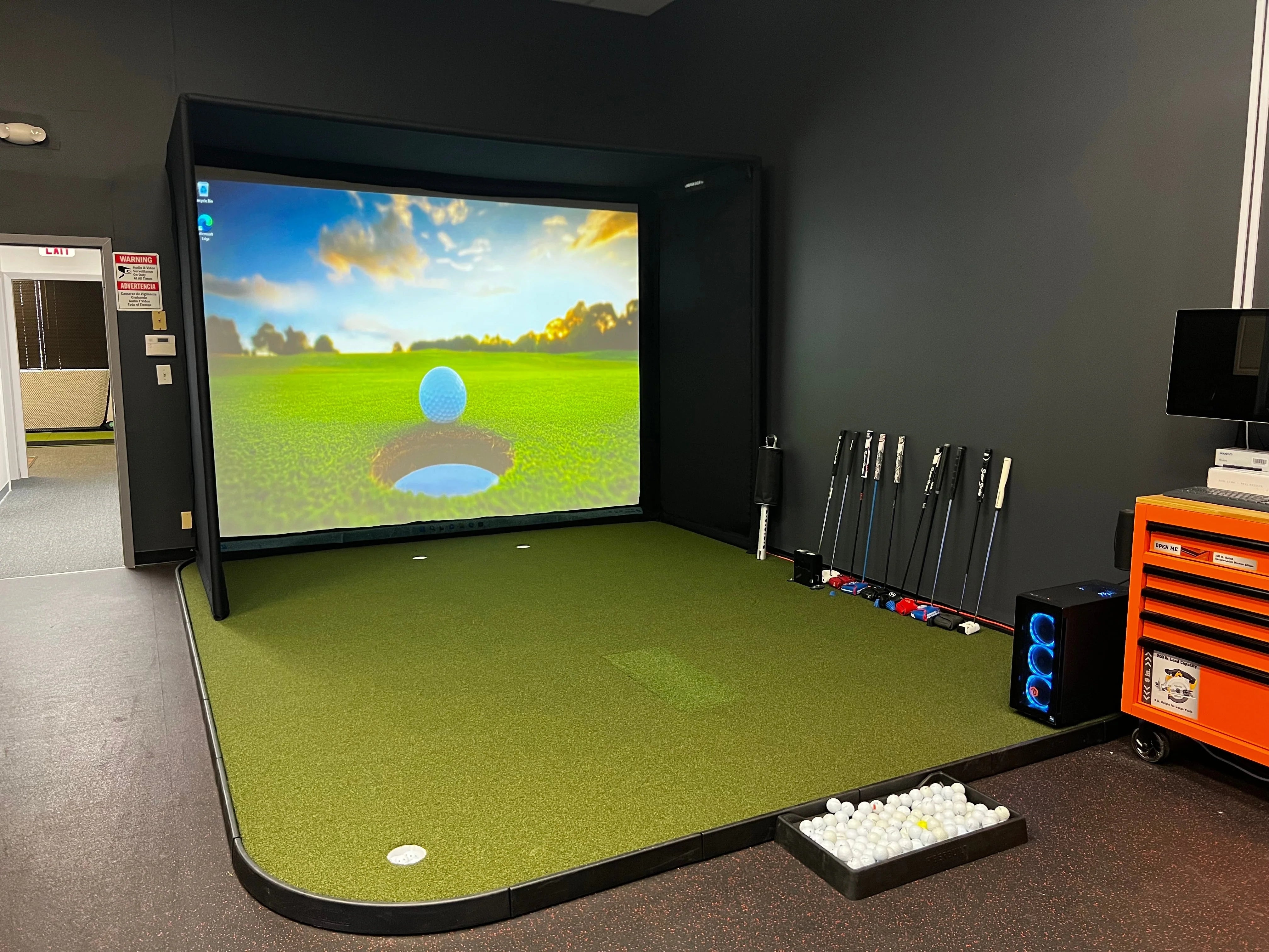 The Indoor Golf Shop - SIGPRO Golf Simulator Flooring - Golfieshop
